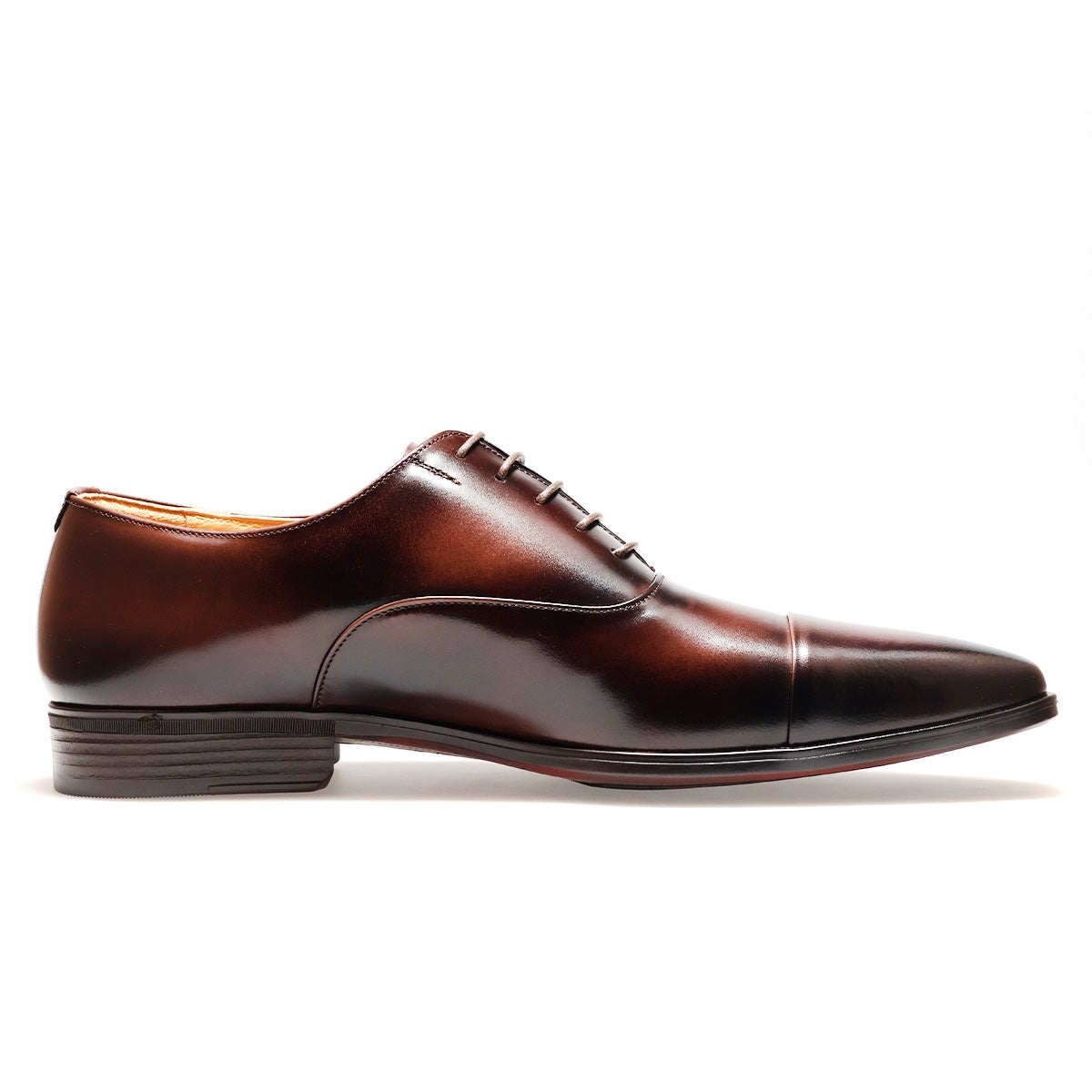 クインクラシコ国産ライン 内羽根ストレートチップ QueenClassico