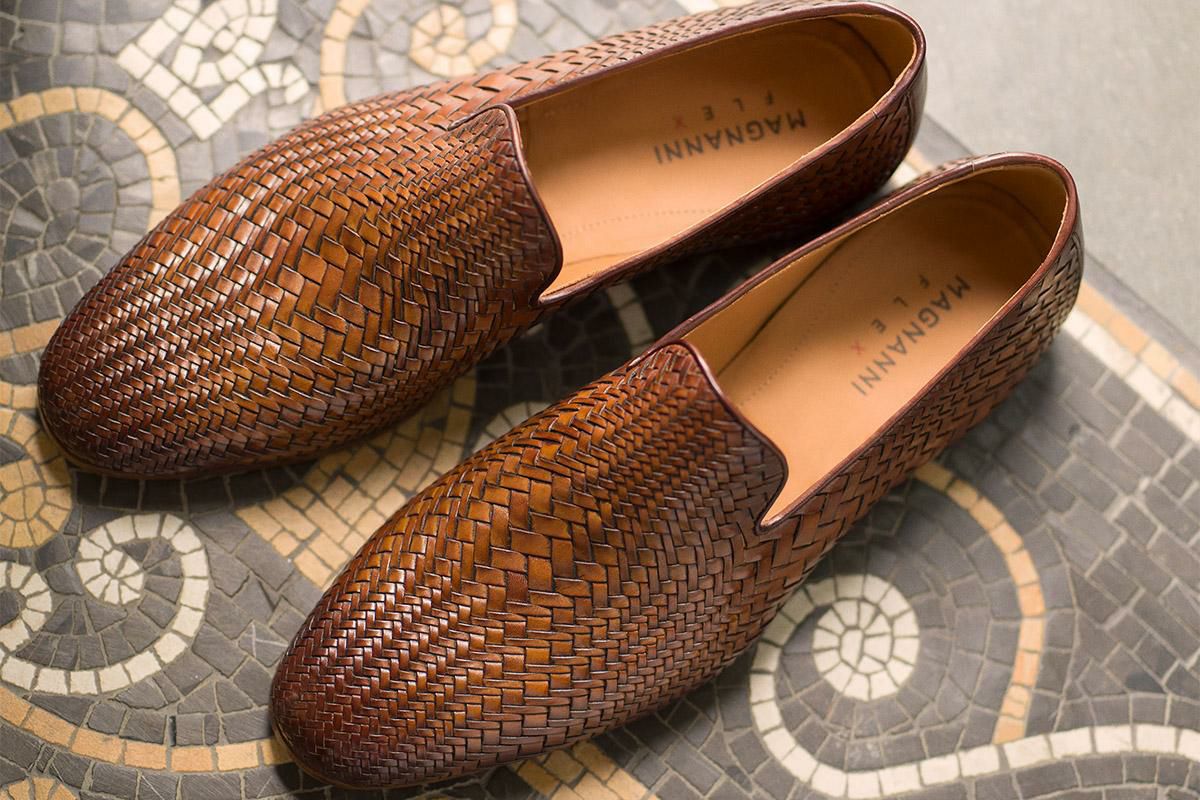 美しいMAGNANNI オパンケ　ダブルモンク　EU39(25) 茶色 マグナーニ / MAGNANNI エレーナ クエロ スペイン製 22702 の通販