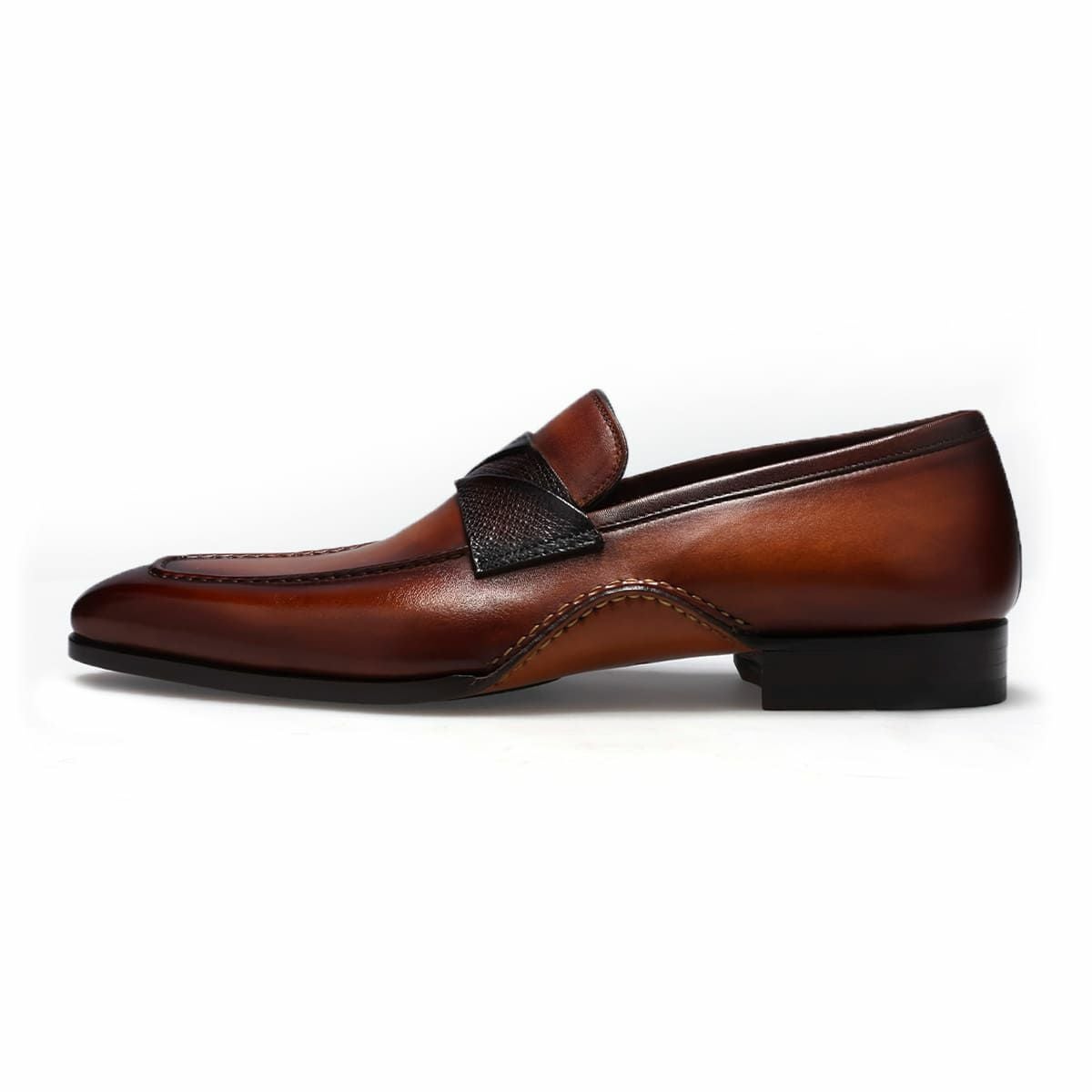マグナーニ / MAGNANNI オパンカローファー スペイン製 26537 の通販