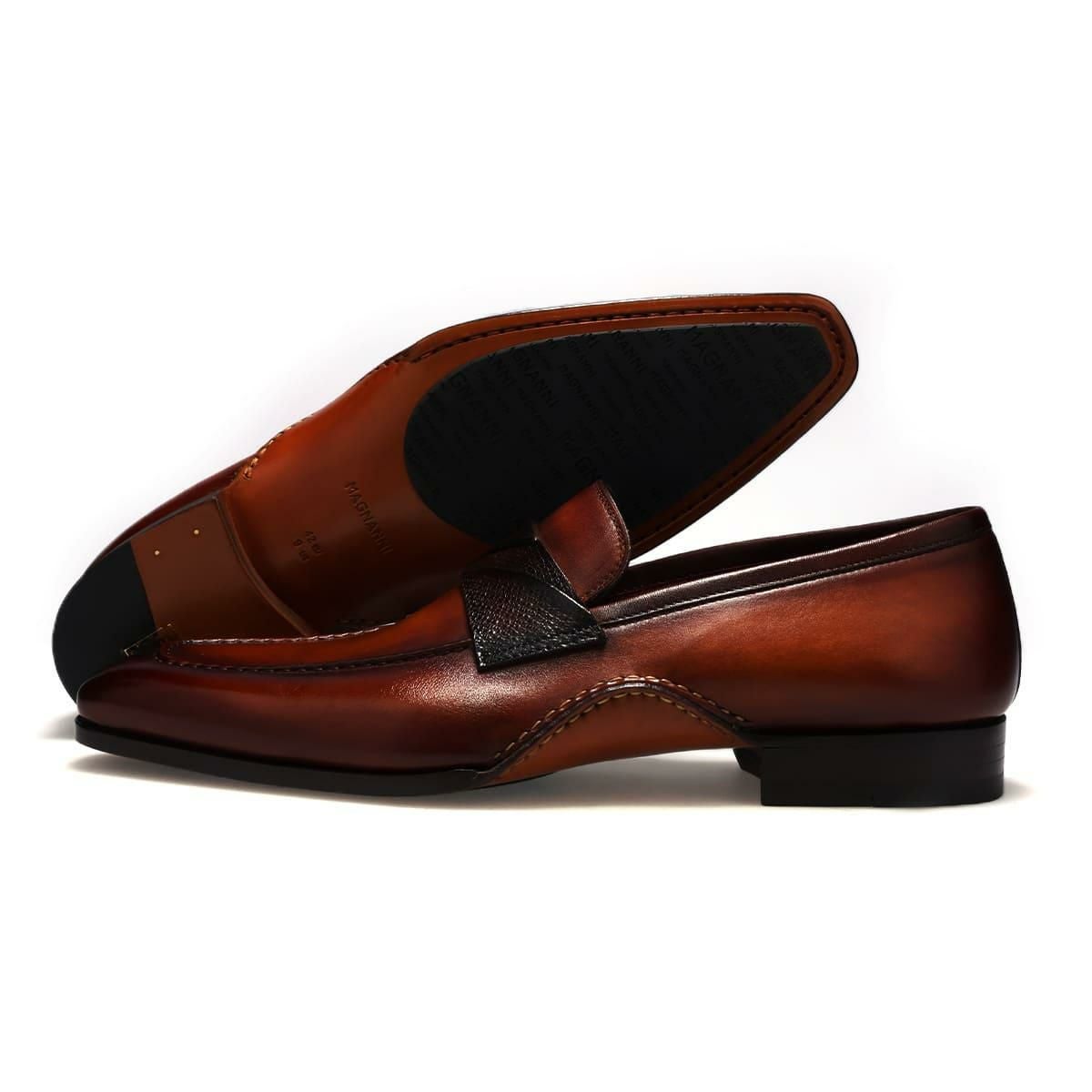 (KENZO)MAGNANNI マグナーニ ブラウン スエード KENZO様 専用)MAGNANNI マグナーニ ブラウン スエード - メルカリ