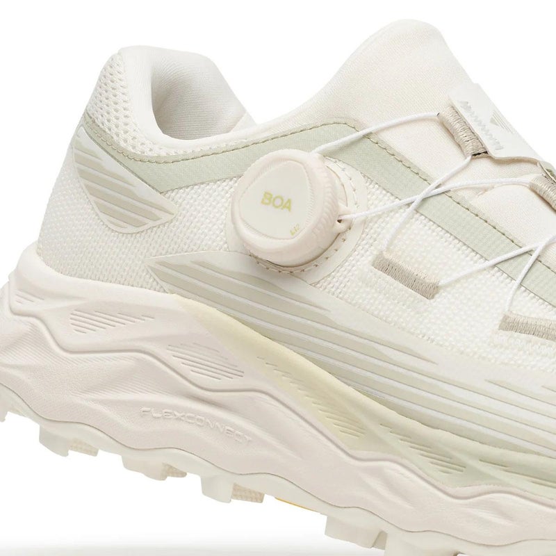 メレル レディース アジリティーピーク6ボア エッグシェル MERRELL w00005136 w00005815　11